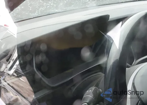 2018 Tesla Model S 100D/75D/P100D z USA, uszkodzony, nr VIN 5YJSA1E24JF296777